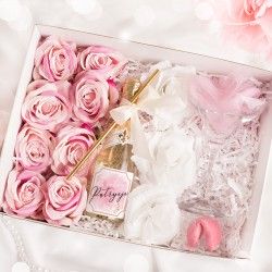 BOX prezentowy różowy dla świadkowej od młodej pary