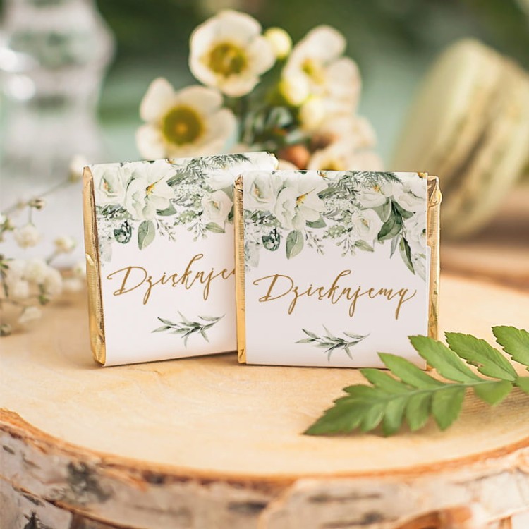 Czekoladki z motywem Białe Kwiaty jako podziękowanie dla gości.