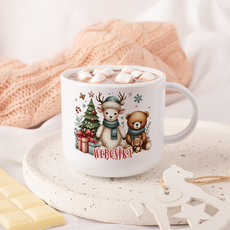 Plastikowy kubek dziecięcy ze świątecznym motywem