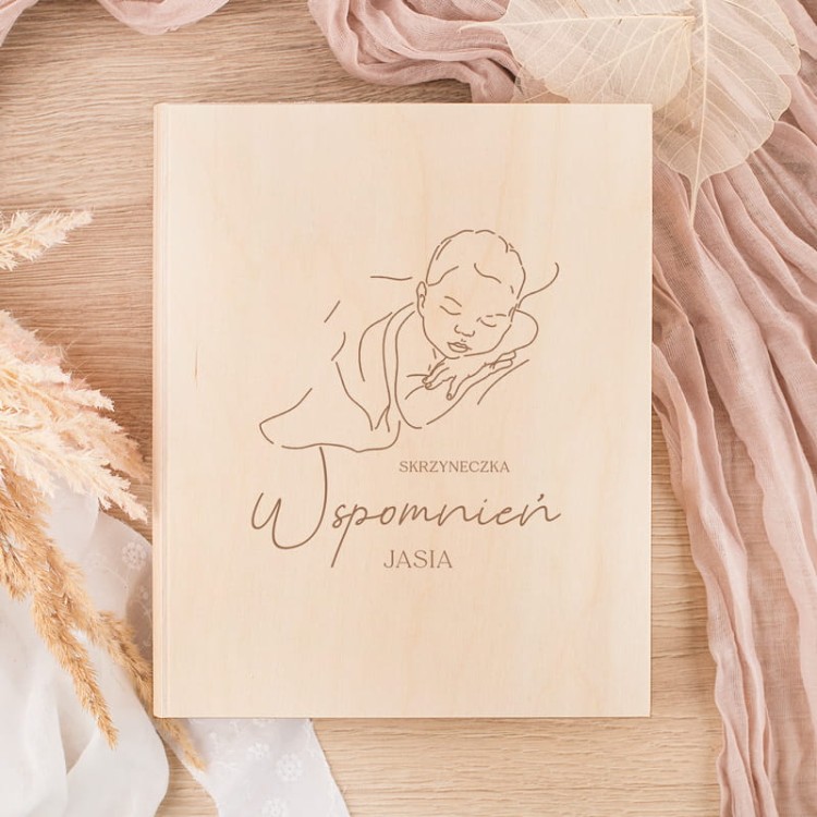 Skrzynka wspomnień dla chłopca z grawerem