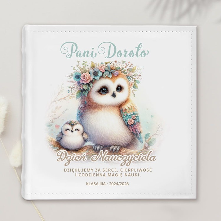 Album na zdjęcia z ilustracją sowy prezent na dzień nauczyciela