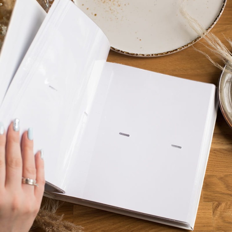 Personalizowany album na zdjęcia kieszeniowy pamiątka Chrztu dla chłopca