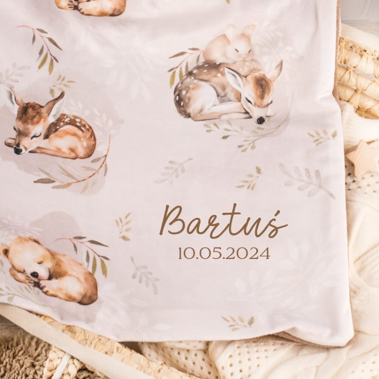 Prezent na narodziny dziecka w formie praktycznego zestawu.