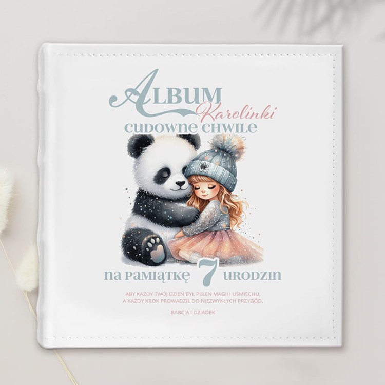 album-kieszeniowy-dla-dziecka-z-personalizacja-urodzinki-dziecka-panda-dla-dziewczynki.jpg