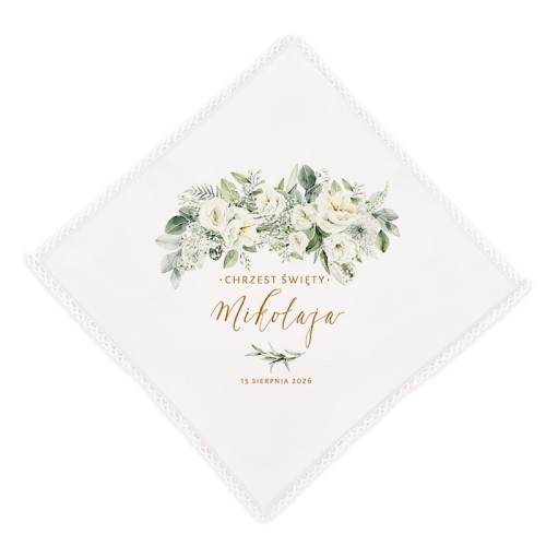 Personalizowana-szatka-do-Chrztu-w-bialym-kolorze.-Udekorowana-jest-grafika-z-kolekcji-Biale-Kwiaty.jpg