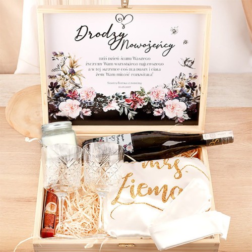 skrzynka-luksusowy-personalizowany-prezent-dla-mlodej-pary