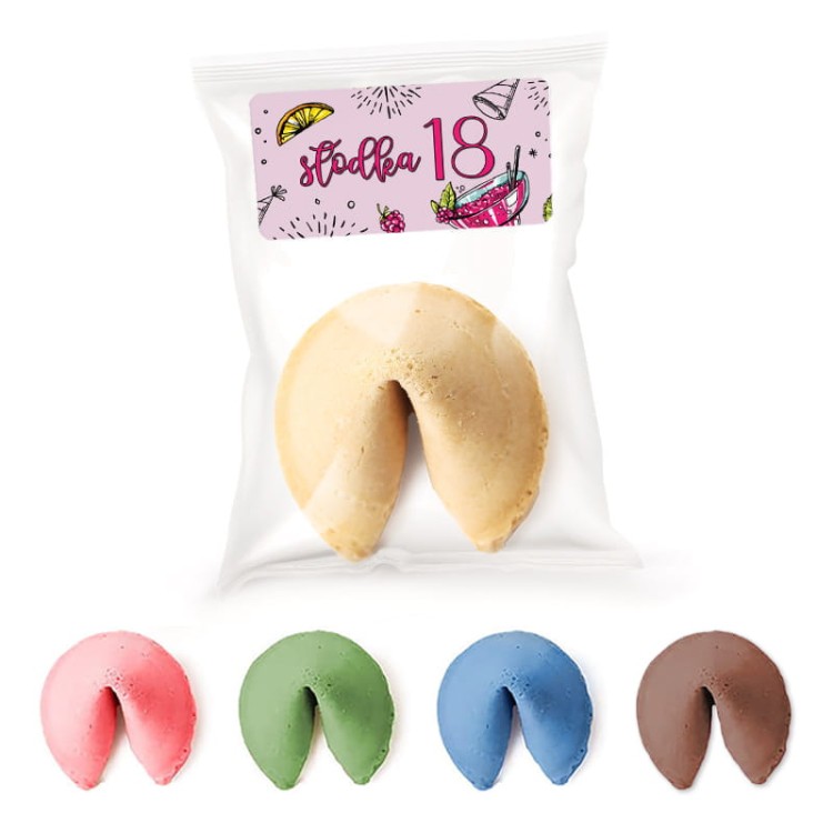 Ciasteczka z wróżbą na przyjęcie z okazji osiemnastych urodzin dziewczyny.