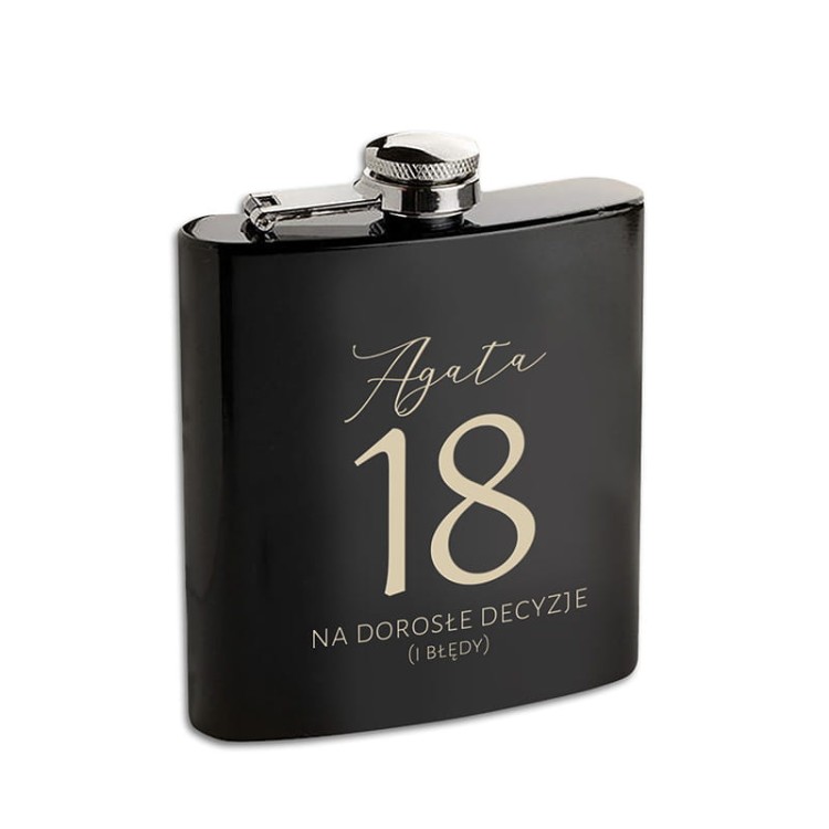 personalizowana-piersiowka-na-18-urodziny-z-grawerem