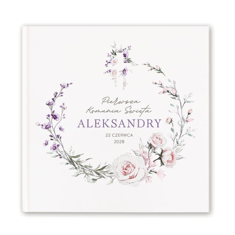 Księga komunijna z motywem wianka.