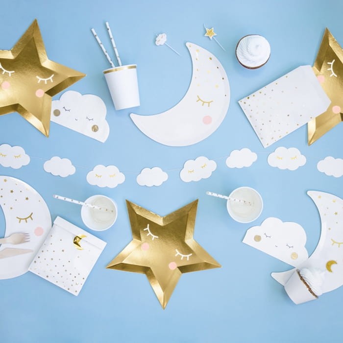 Serwetki urodzinowe białe chmurki