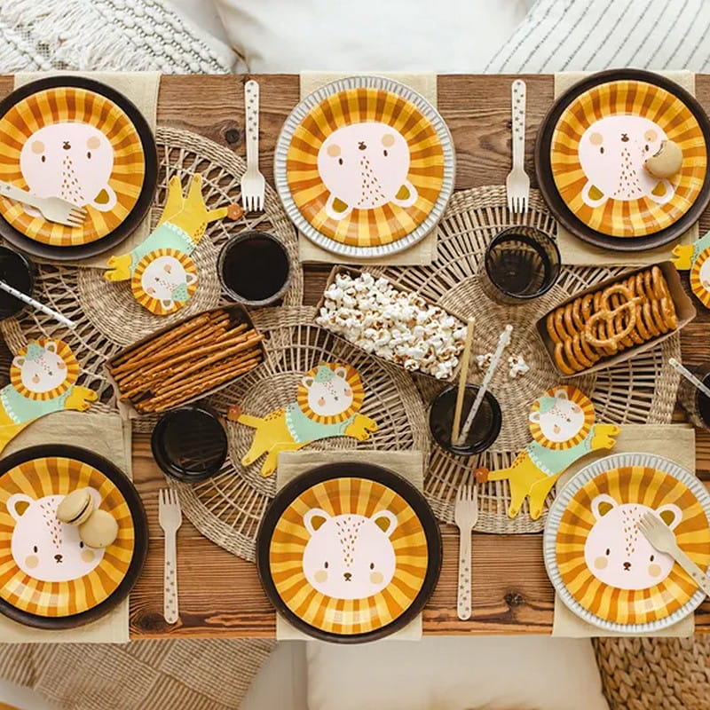 Talerzyki urodzinowe dla dzieci z lwem