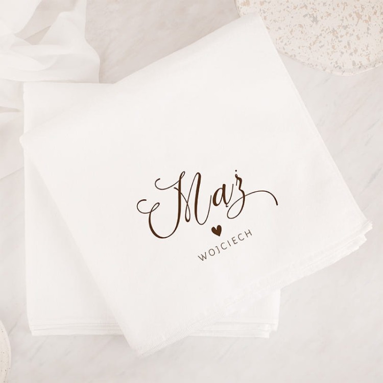 Pomysł na elegancki prezent ślubny – personalizowane ręczniki