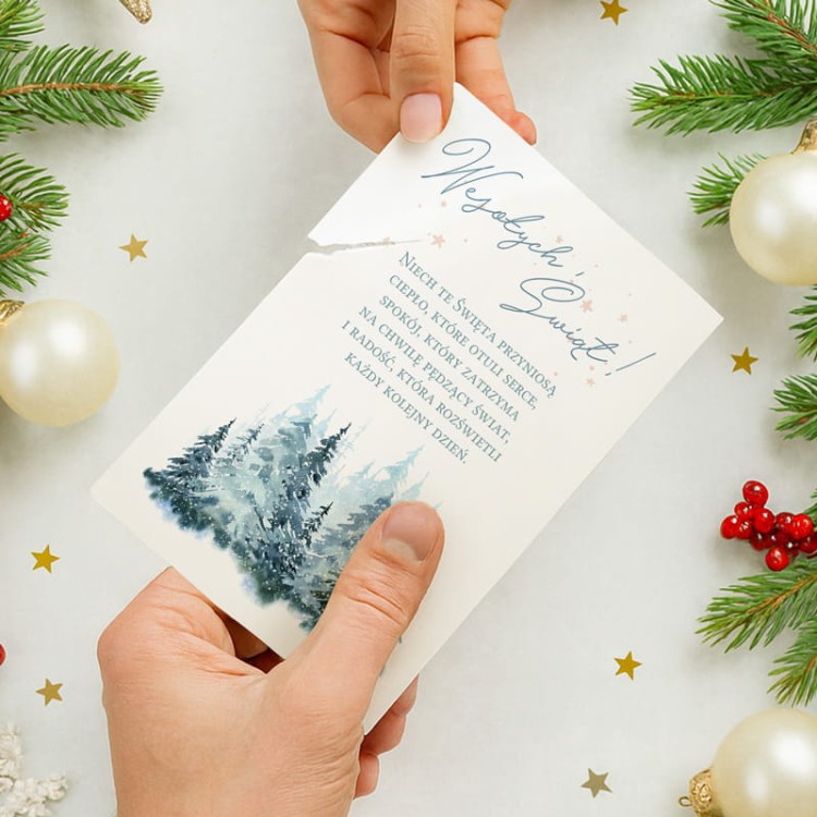 Dekoracyjne opłatki świąteczne z gotowymi życzeniami na Wigilię.