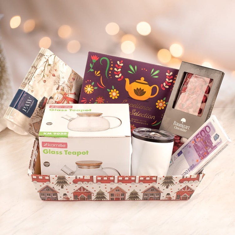 Gotowy zestaw świąteczny z praktycznymi prezentami