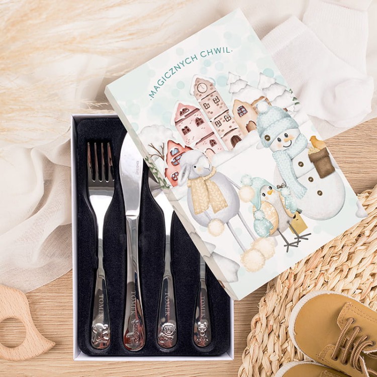Personalizowany zestaw sztućców z grawerem w świątecznym pudełku dla dziecka