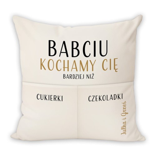 Estetyczna poduszka dekoracyjna dla babci z zabawnym i wzruszającym napisem.