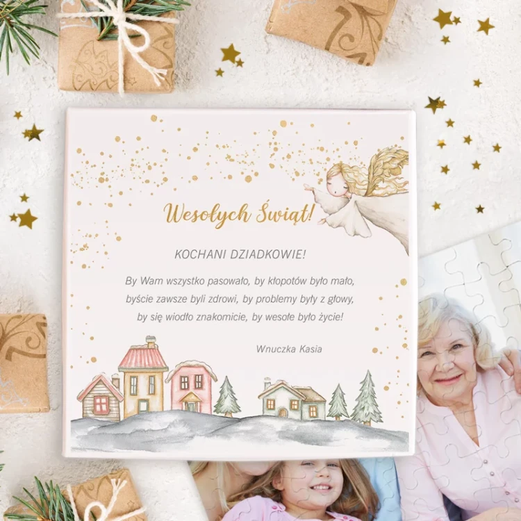 Pudełko z życzeniami i puzzle jako oryginalny prezent pod choinkę.