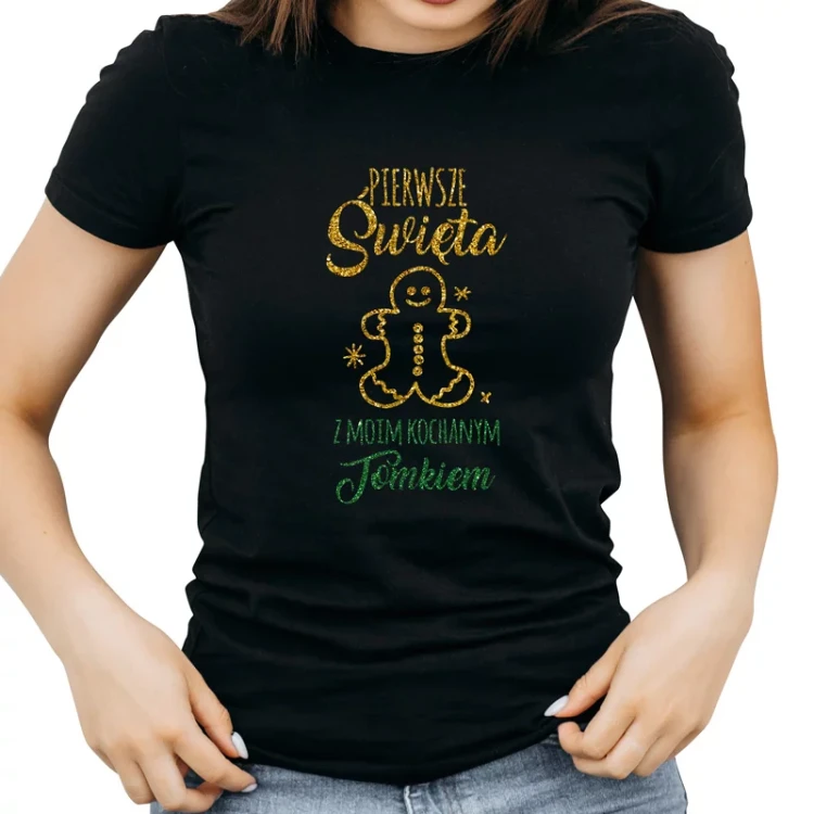 Koszulka świąteczna dla kobiety z brokatowym nadrukiem i piernikiem.