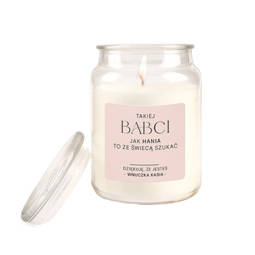 Elegancka świeca z dedykacją i imieniem jako prezent na Dzień Babci.