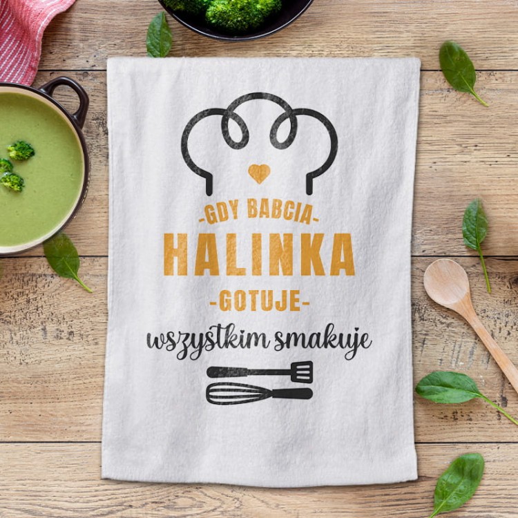 Ręcznik kuchenny z napisem i imieniem babci jako prezent na Dzień Babci.