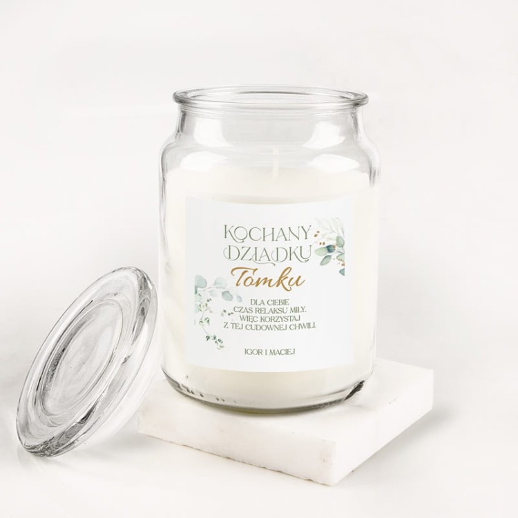 Szklana świeca z życzeniami to elegancki prezent na dzień dziadka.