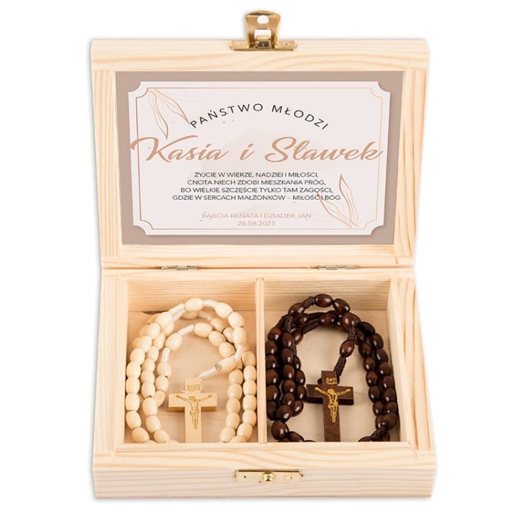 Personalizowane pudełko ślubne z modlitewnym upominkiem dla Pary Młodej.