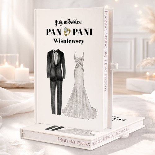 Ślubny planer z grafiką państwa młodych