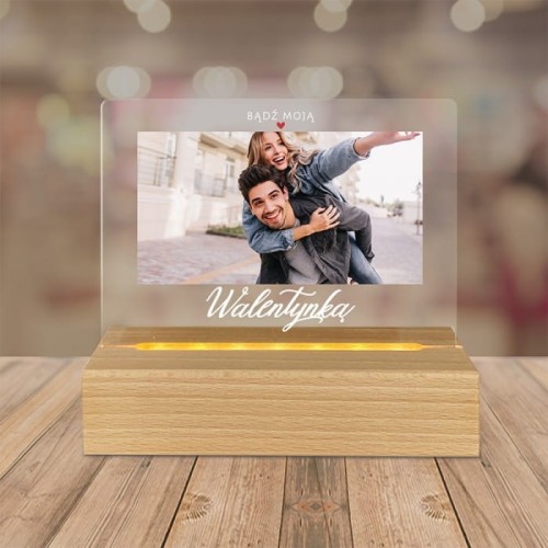 TABLICZKA akrylowa z podświetlaną podstawką Bądź moją Walentynką