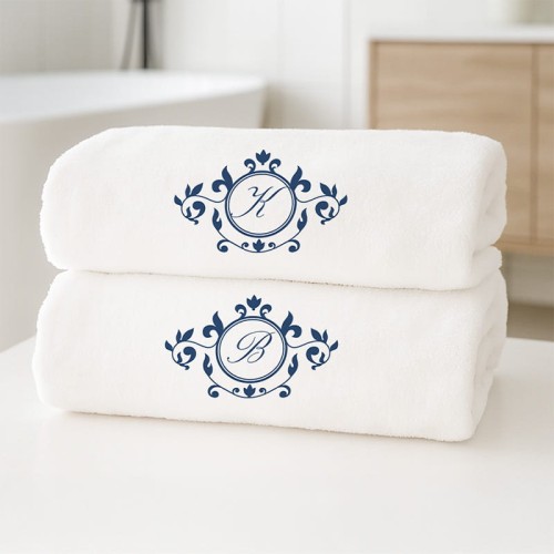 Personalizowany komplet ręczników dla pary.