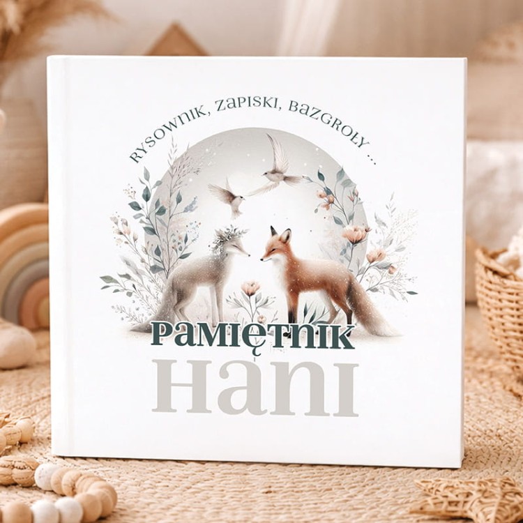 Personalizowany pamiętnik na wpisy i rysunki.