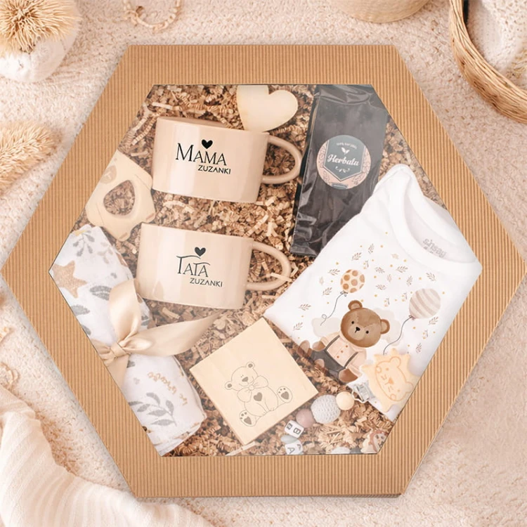 Gotowy box prezentowy z okazji gratulacji dla rodziców na narodziny.