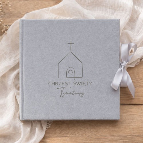 Personalizowany album welurowy na Chrzest Święty z imieniem