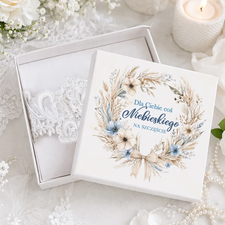 Pudełko z podwiązką na prezent dla Panny Młodej. Coś niebieskiego.