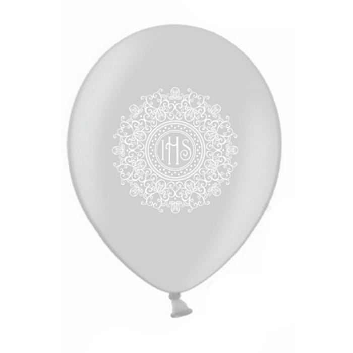 Piękne balony komunijne w srebrnym kolorze. Efektowna dekoracja do domu i restauracji.