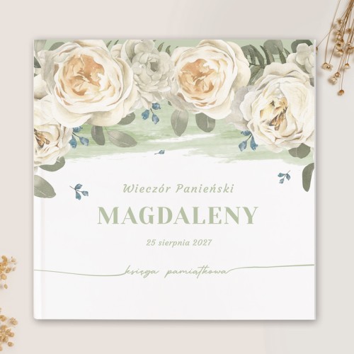 Księga personalizowana na Wieczór Panieński z kwiatowym motywem na okładce.