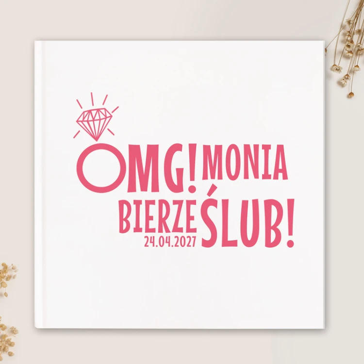Album na wieczór panieński z personalizowaną okładką.
