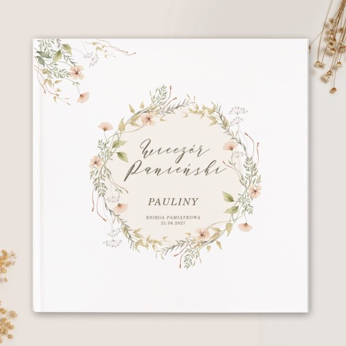 Album na wieczór panieński w stylu boho z personalizacją.