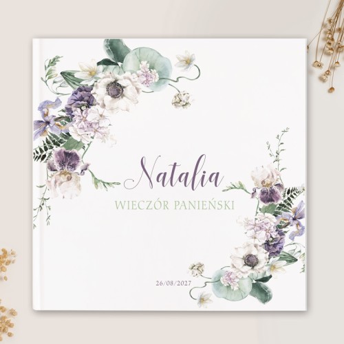 Księga na wieczór panieński z kwiatowym wzorem.