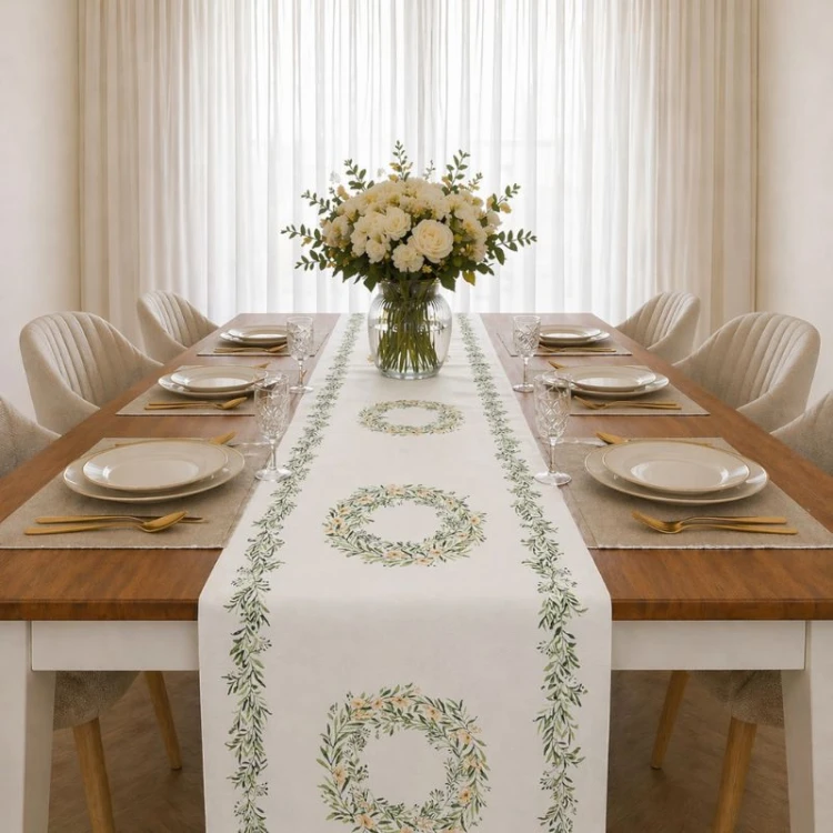 Bieżnik do dekoracji stołu. Obrus papierowy z roślinnym motywem.