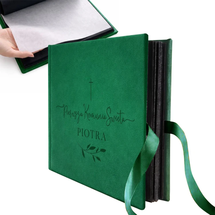 Personalizowany album na zdjęcia i wpisy. Prezent komunijny.