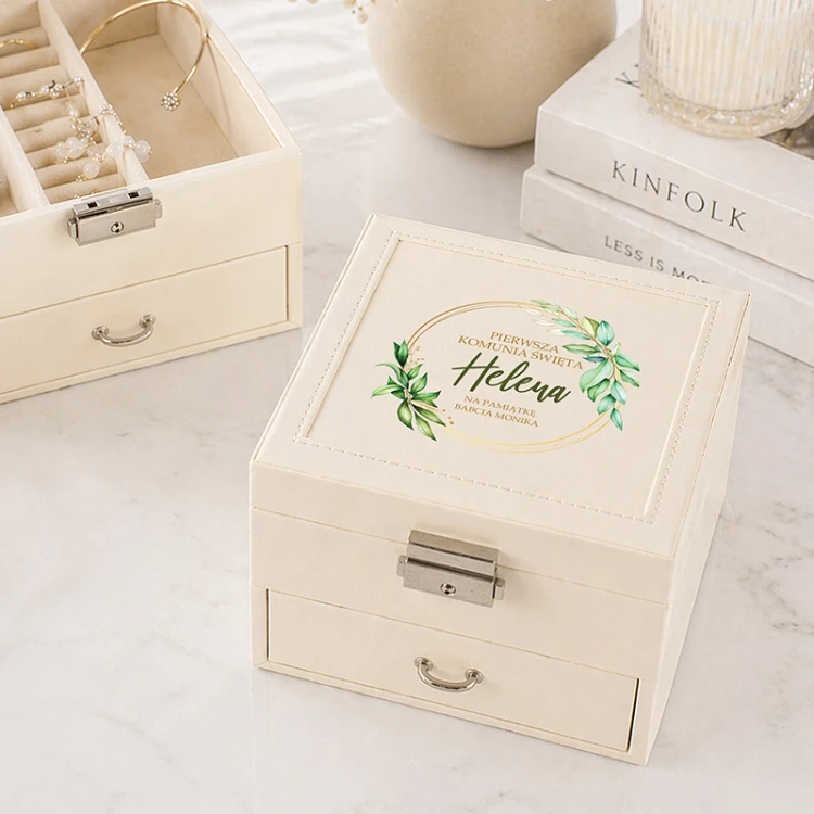 Prezent na komunie szkatulka na bizuterie