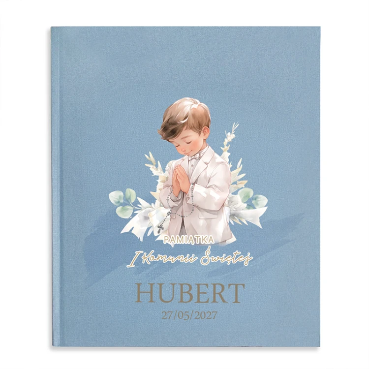 Personalizowana księga album niebieski na Komunię dla chłopca.