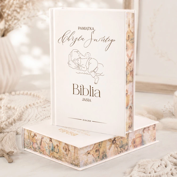 Biblia personalizowana z malowanymi brzegami na Chrzest
