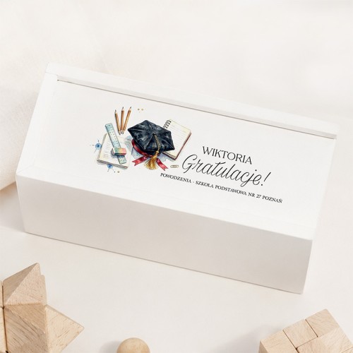 Personalizowane pudełko z zagadkami logicznymi.