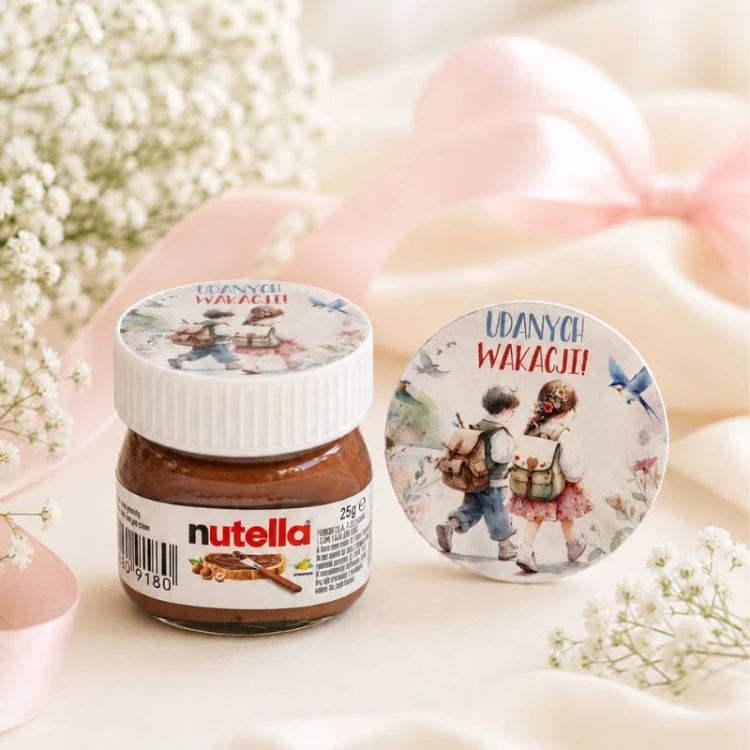 Mini Nutella na koniec roku szkolnego jako słodki upominek dla ucznia.