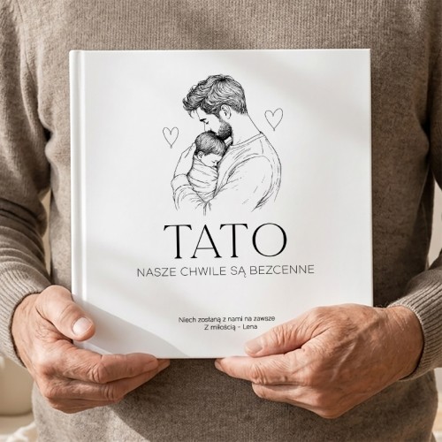 Pamiętnik dla taty z pytaniami jako wzruszający prezent od dziecka.