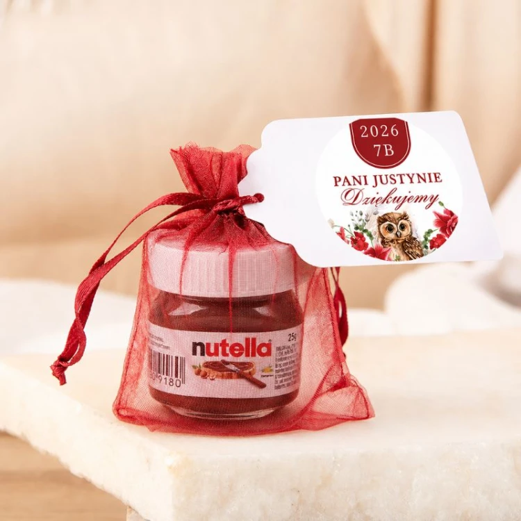 Mini Nutella w słoiczku jako prezent dla nauczyciela na koniec roku szkolnego.