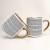 Kubek z ukrytym przekazem „Zostaniesz moim świadkiem?” jako wyjątkowy prezent przed ślubem.