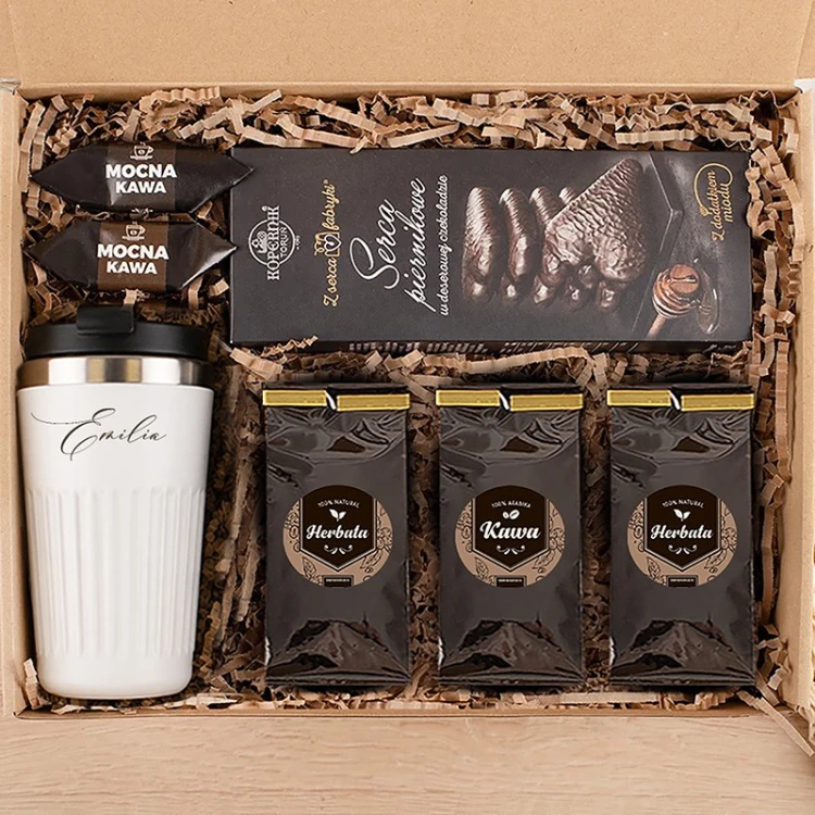 Zestaw prezentowy z kubkiem termicznym, personalizowany box prezentowy, prezent dla kobiety z kawą, herbatą i słodyczami.