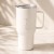 Elegancki box SPA zawiera sól do kąpieli, maseczkę, czekoladę i różane cappuccino.